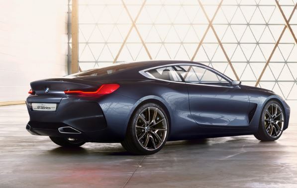 3월 제네바모터쇼에서 공개될 것으로 예상되는 BMW 신형 8시리즈