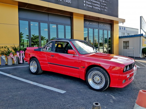1986년식 'BMW 325E' 수동모델 튜닝카