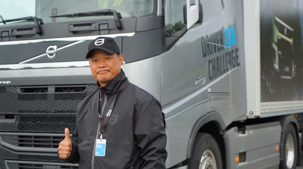볼보트럭이 스웨덴 고텐버그에 위치한 볼보트럭 익스피리언스 센터에서 ‘2018 연비왕 세계대회’를 개최했다고 밝혔다.
