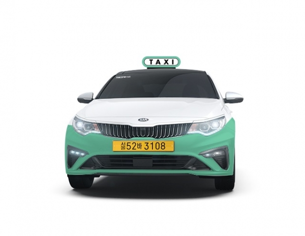 KST 모빌리티가 새롭게 출시하는 택시 전문 브랜드 '마카롱 택시'
