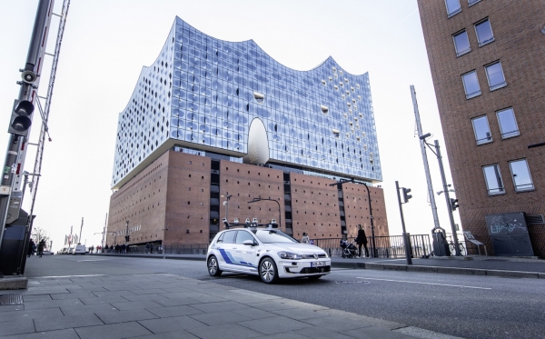 폴크스바겐그룹의 연구소가 함부르크의 도심에서 자율주행 차량의 테스트를 실시한다고 밝혔다.