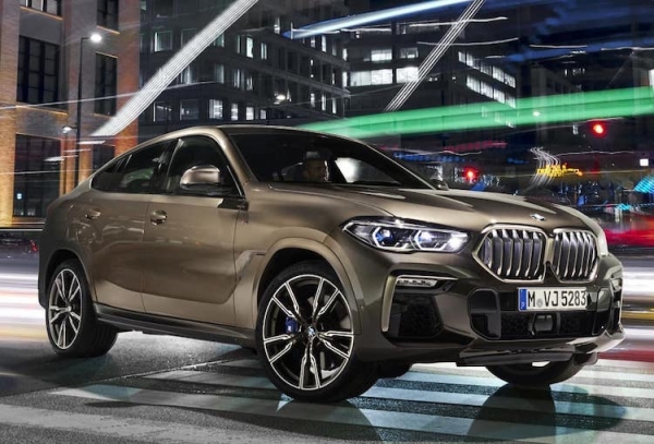 BMW의 차세대 쿠페형 SAV 3세대 신형 X6의 외관이 온라인을 통해 공개됐다.