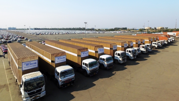 현대글로비스 인도 완성차 운송 차량