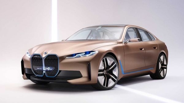 BMW가 새로운 전동화(EV) 모델 ‘컨셉트 i4’를 공개했다.