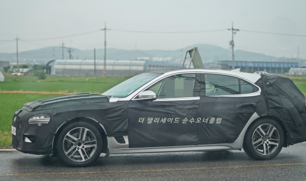 제네시스 'G70 슈팅브레이크' 위장막 테스트카 (출처 ː 더 팰리세이드 순수오너클럽)
