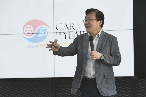 이보성 현대차그룹 글로벌경영연구소장이 코로나19 팬데믹 이후 글로벌 자동차 시장 전망을 주제로 발표했다.