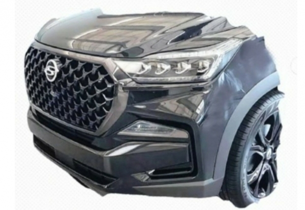 미스터트롯 진 임영웅의 차로 잘 알려진 쌍용차 플래그십 SUV ‘렉스턴 페이스리프트’ 모델이 유출됐다.