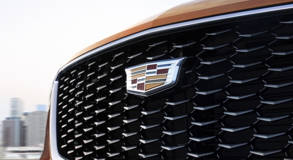 캐딜락코리아가 소비자들을 만족시키기 위한 차세대 SUV 'XT4'를 오는 18일 공식 출시한다.