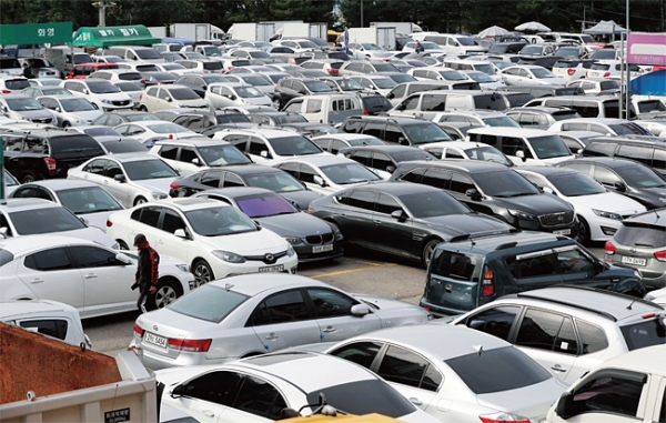 '자동차 매매산업 발전협의회'가 본격적인 실무 회의를 통해 의견을 좁혀가고 있다.<br>
