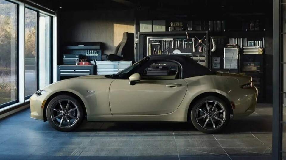 New Mazda MX-5는 EV 컨버터 원본을 만납니다. 어느 것이 가장 좋습니까?