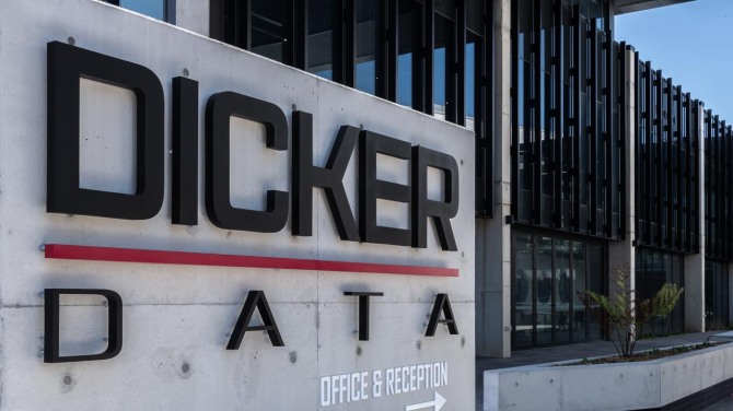 호주 최대 IT 전문 유통업체 '디커 데이터'