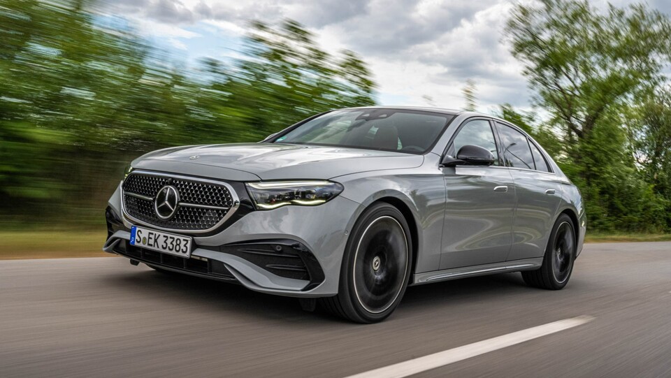 사진 : 벤츠 E 450 4MATIC 익스클루시브