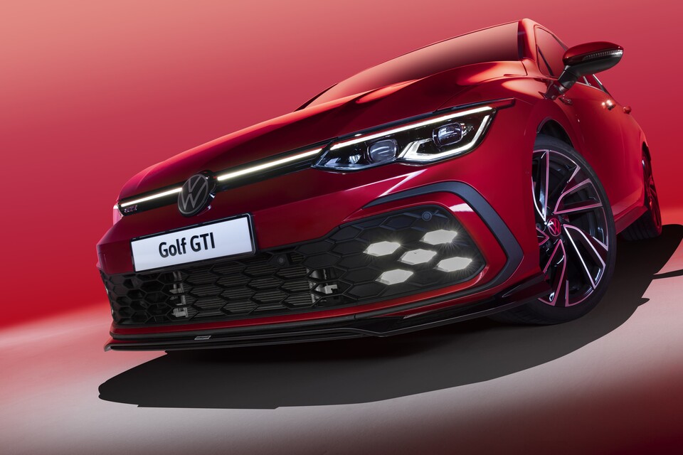 골프 GTI 전면부