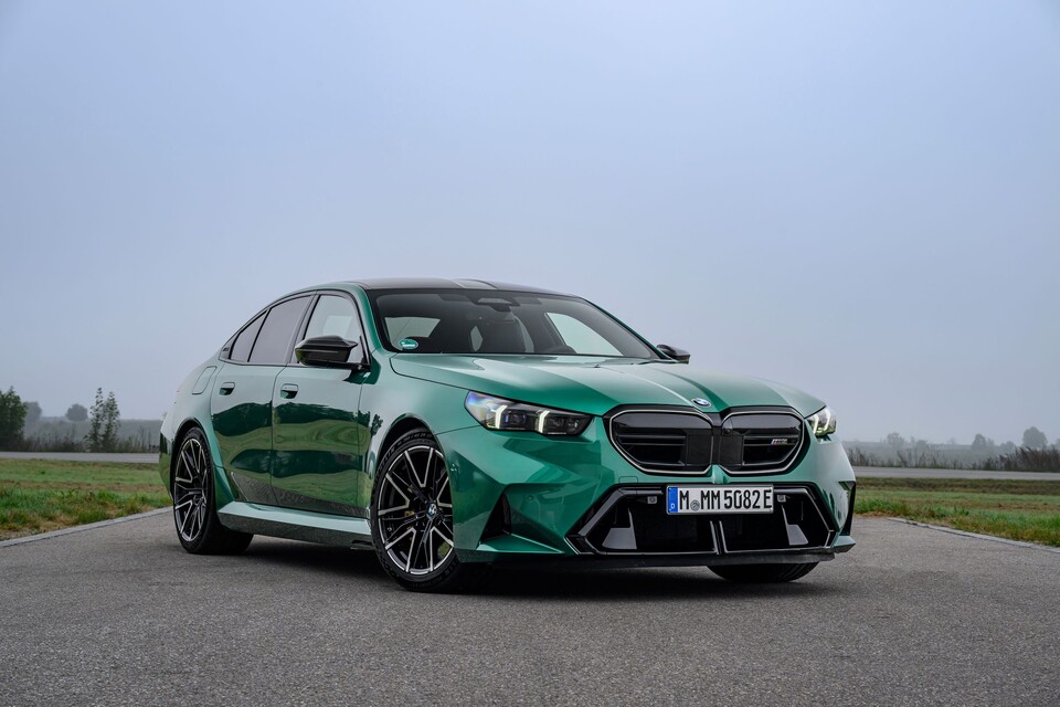 사진 : BMW 뉴 M5