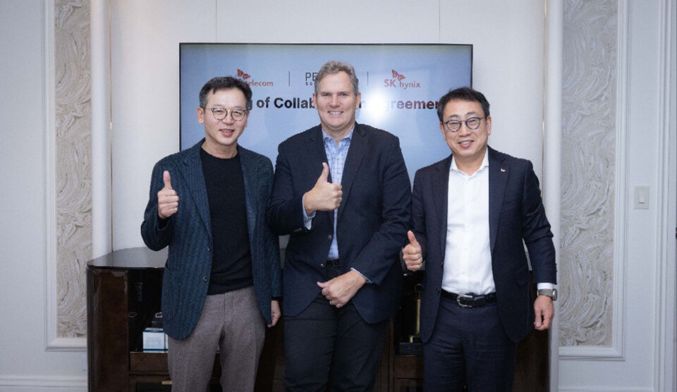 SK hynix AI Infrastructure President Justin Kim, SKT CEO Ryu Young-sang and Penguin Solutions CEO Mark Adams