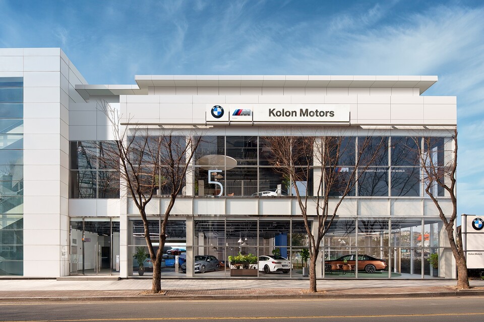 사진 : BMW 코오롱 모터스 대전 전시장