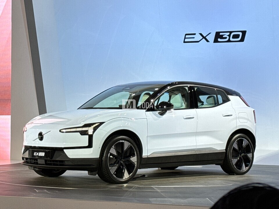 볼보 'EX30'