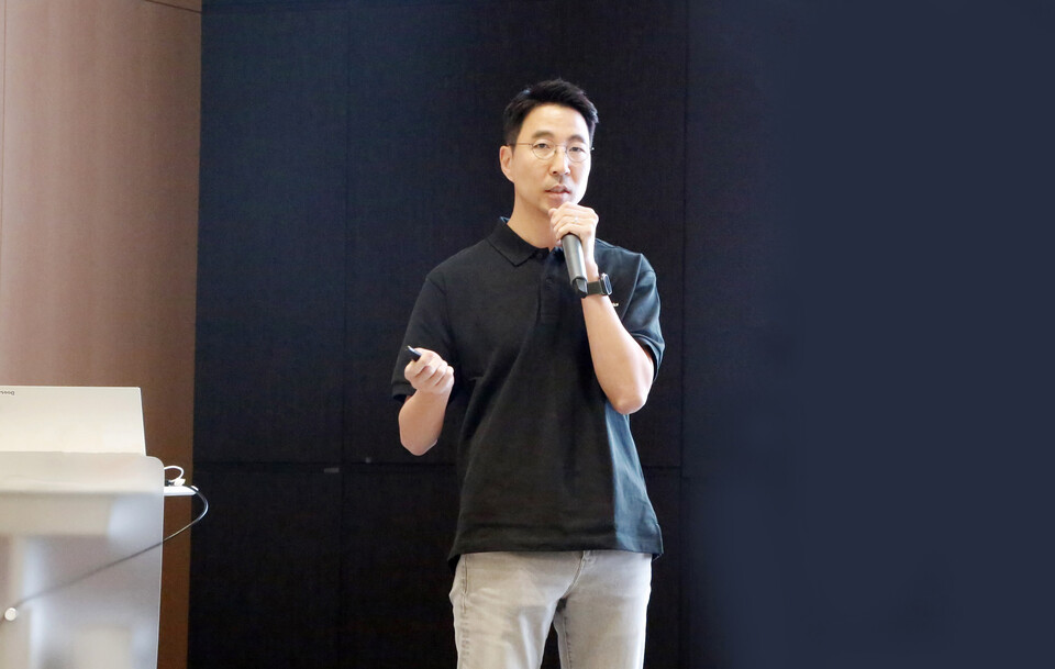사진 : 두산로보틱스 김민표 대표