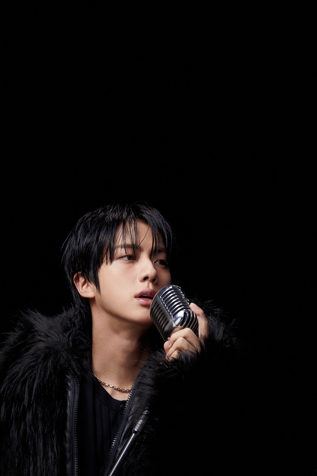 BTSジン、ロックな魅力炸裂！『Echo』で見せた3つの姿 < GLOBAL