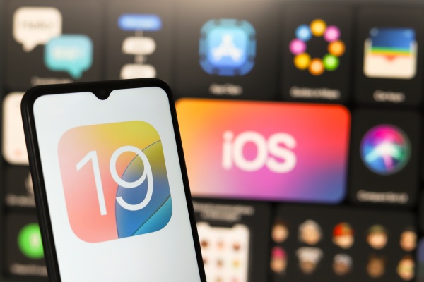 애플 iOS 19 (출처 : 셔터스톡)