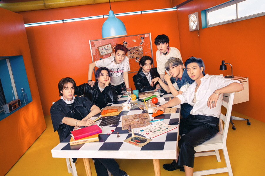 photo by BIGHIT MUSIC