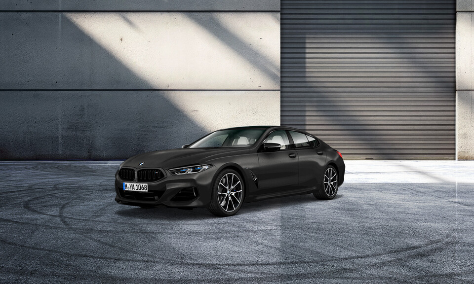 사진 : BMW M850i xDrive 그란 쿠페 인디비주얼 프로즌 다크 그레이 에디션