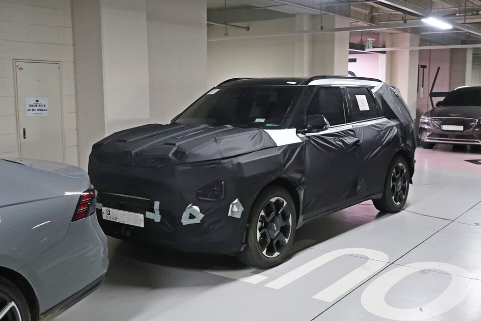 사진 : 기아 EV5 테스트카 (출처=오토스파이넷)