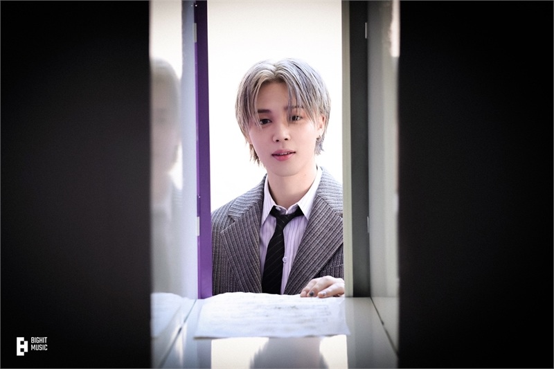 photo by BIGHIT MUSIC