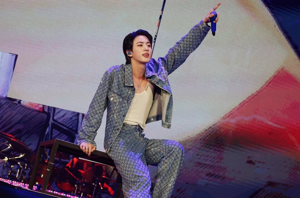 京セラを熱狂させたBTSジン、10月19日テレビで初独占放送