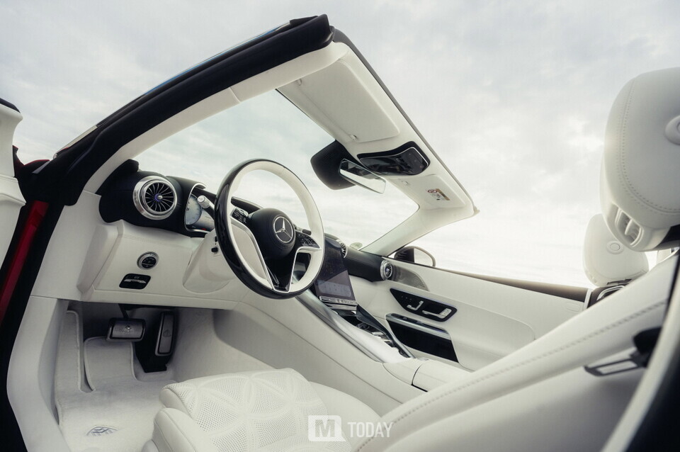 디 올-뉴 메르세데스-마이바흐 SL