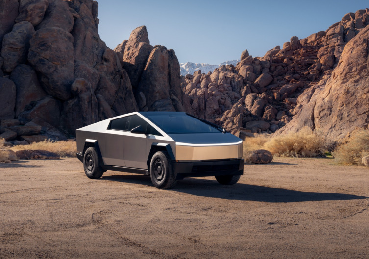 테슬라가 8천만원대 저가형 사이버트럭을 출시한다.