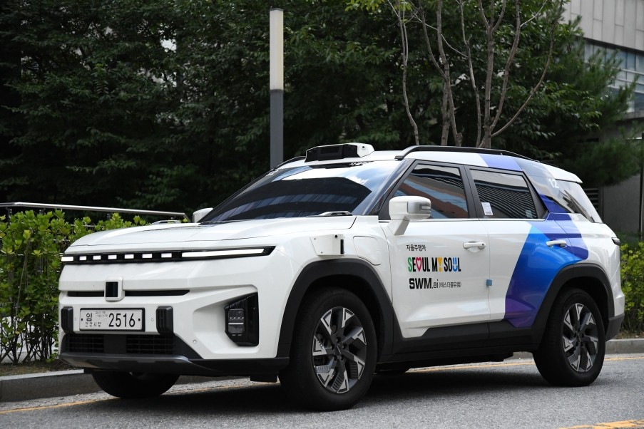 KGM, 강남 로보택시에 토레스 EVX 추가 투입⋯운행구역 확대