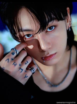 BTS展示会 24/7=Serendipity오,늘ライブフォトジョングクコンプ BTSのJUNG KOOK、ファッションブランド風の「Seven」コンセプト