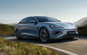 SUV에 밀린 전기 세단, 3990만원 BYD 씰이 틈새 파고든다